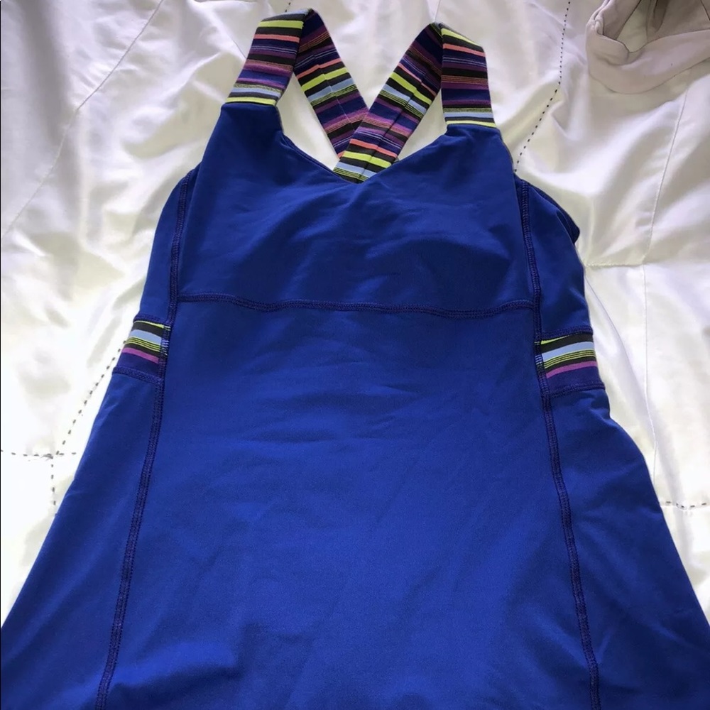 Lululemon 6 Rainbow Cross Tank Top